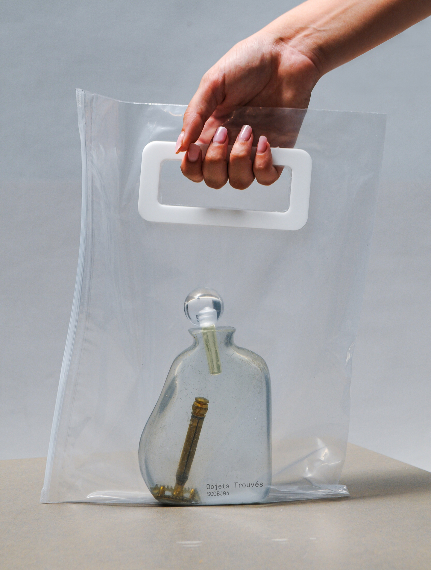 objets-trouves-5-1440x1905